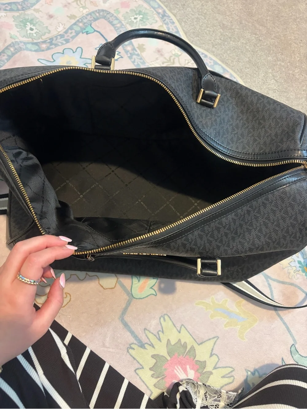 Michael Kors Black Signature weekender bag